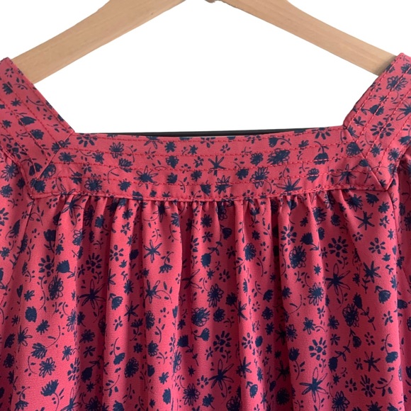 Lauren Condrad | Berry Floral Peasant Popover - Picture 3 of 8